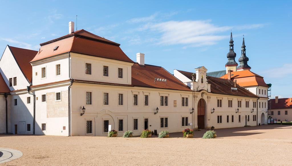 Zamecke Apartmany Litomysl Exterior photo